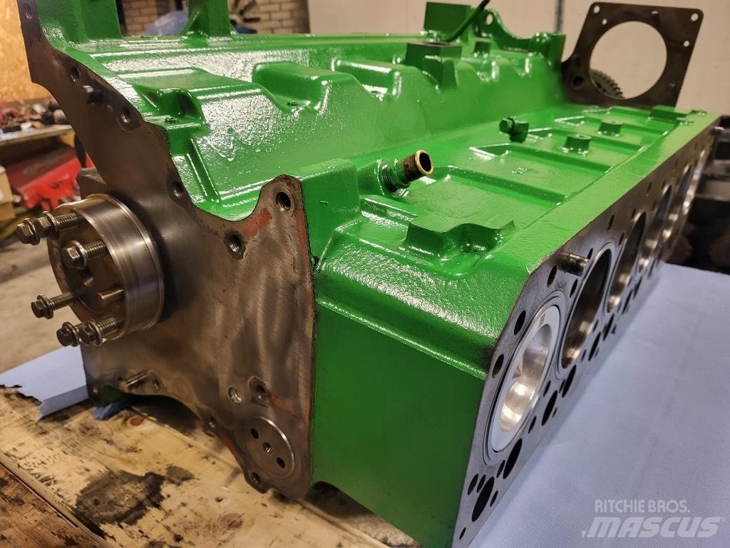 John Deere 6068 트랙터