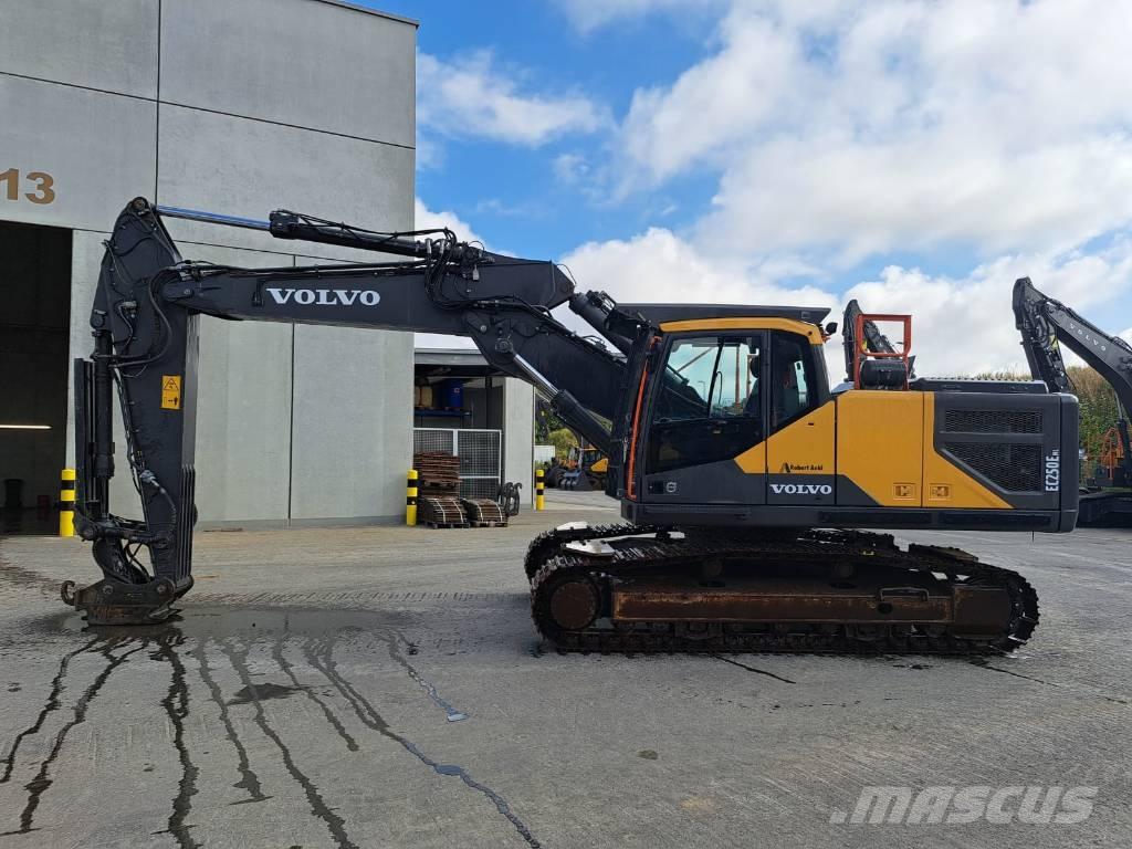 Volvo EC 250 ENL 대형 굴삭기 29톤 이상