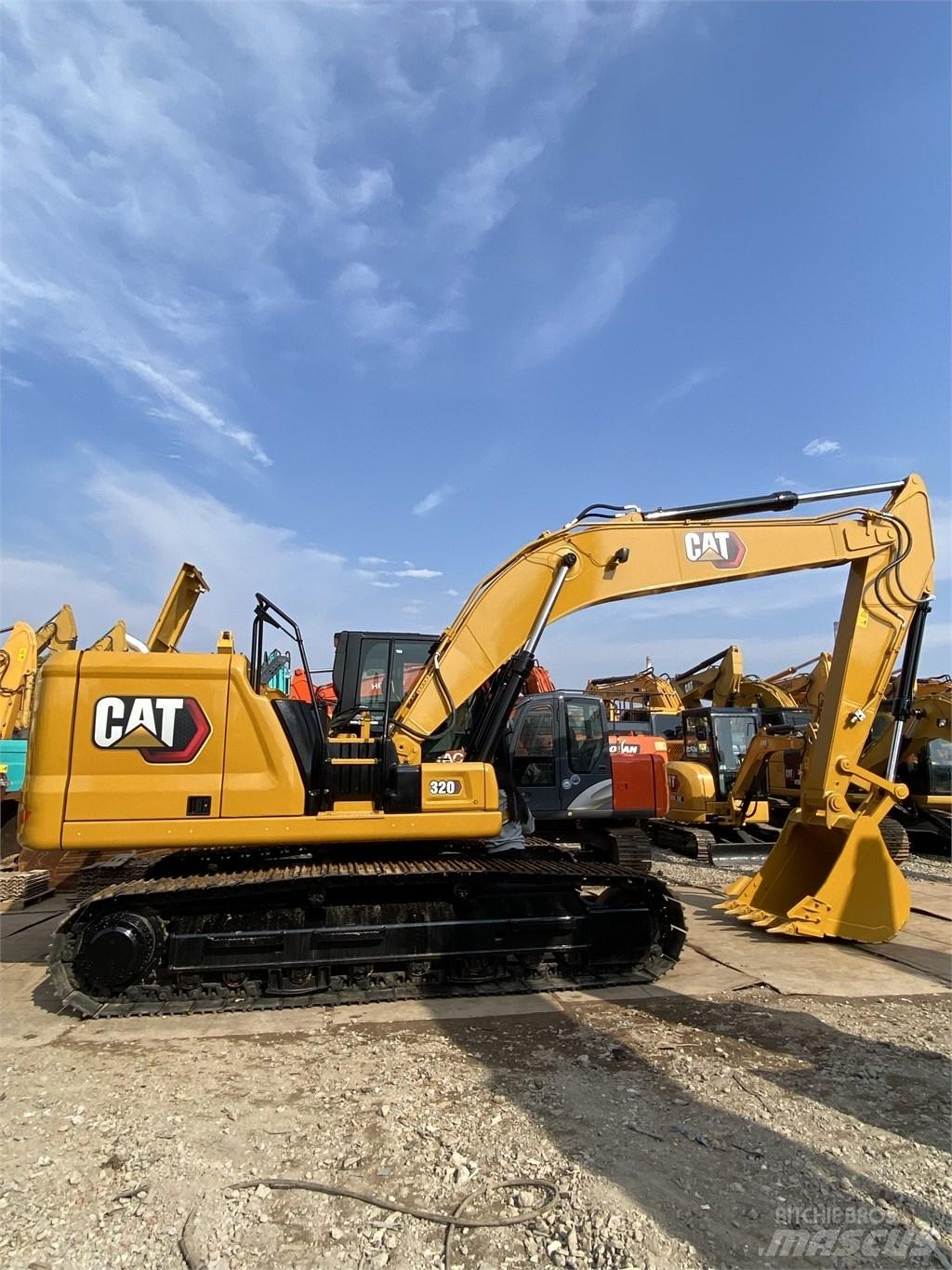 CAT 320 대형 굴삭기 29톤 이상