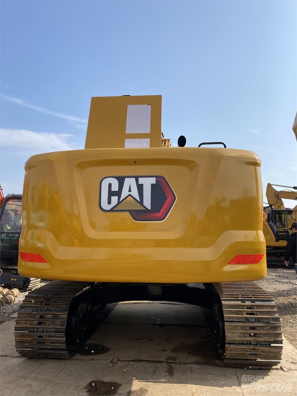 CAT 320 대형 굴삭기 29톤 이상