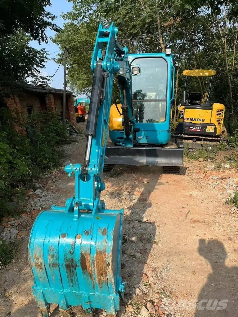 Kubota U35 소형 굴삭기 7톤 미만