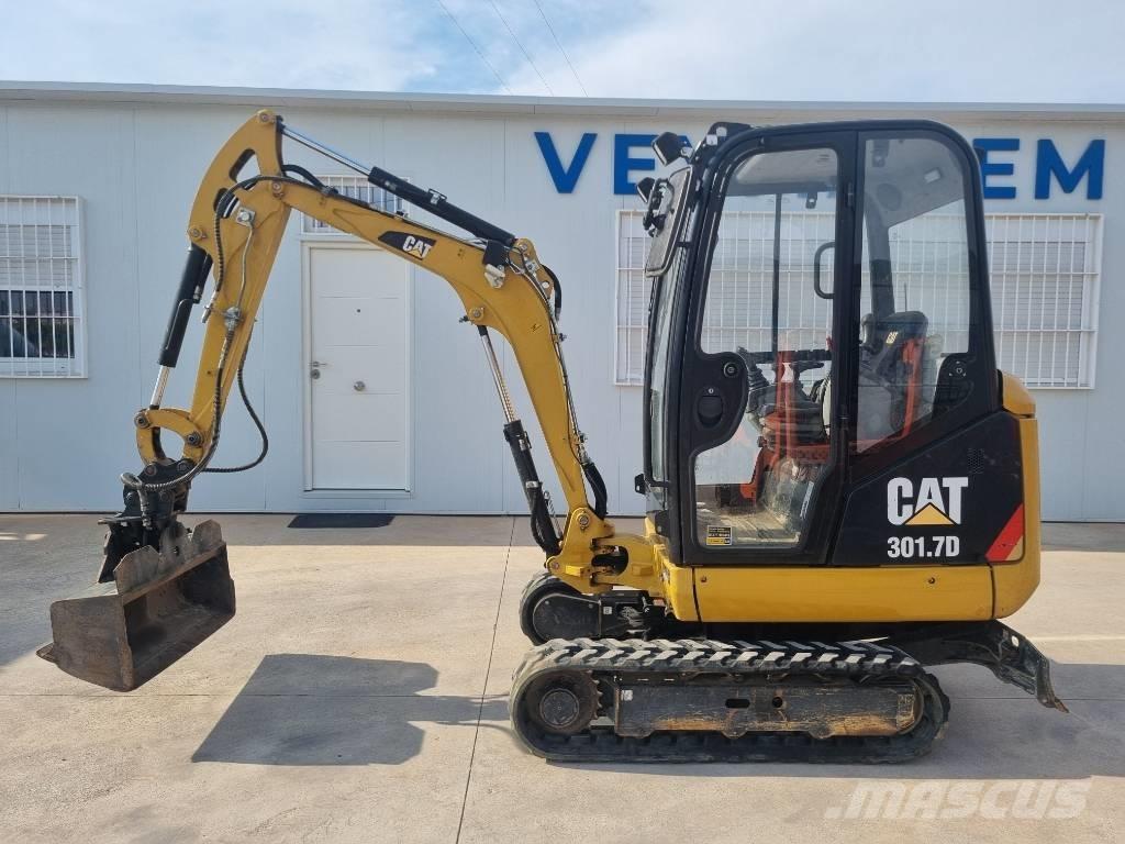 CAT 301.7 D 소형 굴삭기 7톤 미만