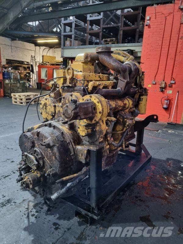 CAT D353E 엔진