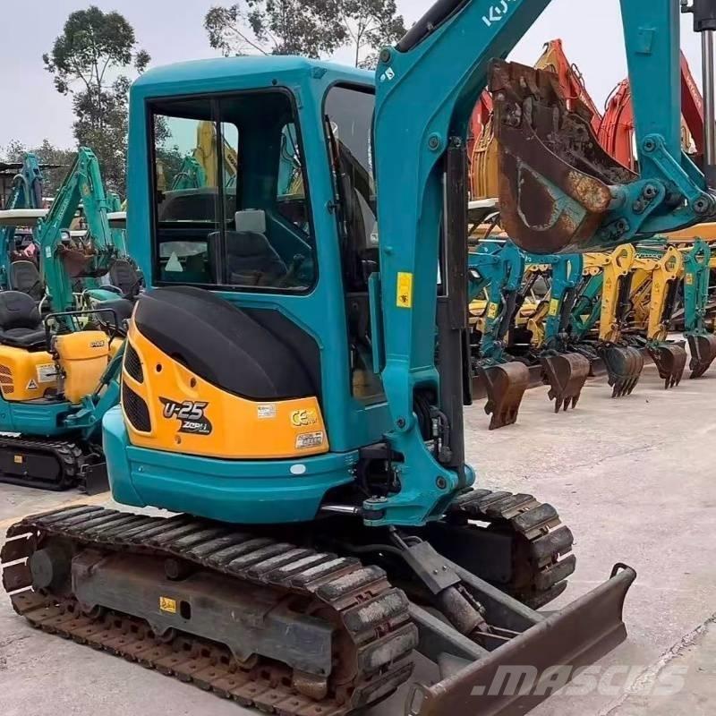 Kubota U 25 소형 굴삭기 7톤 미만