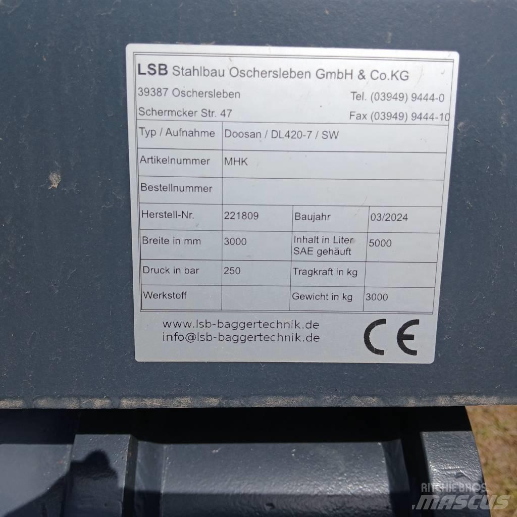LSB Hochkippschaufel 버켓
