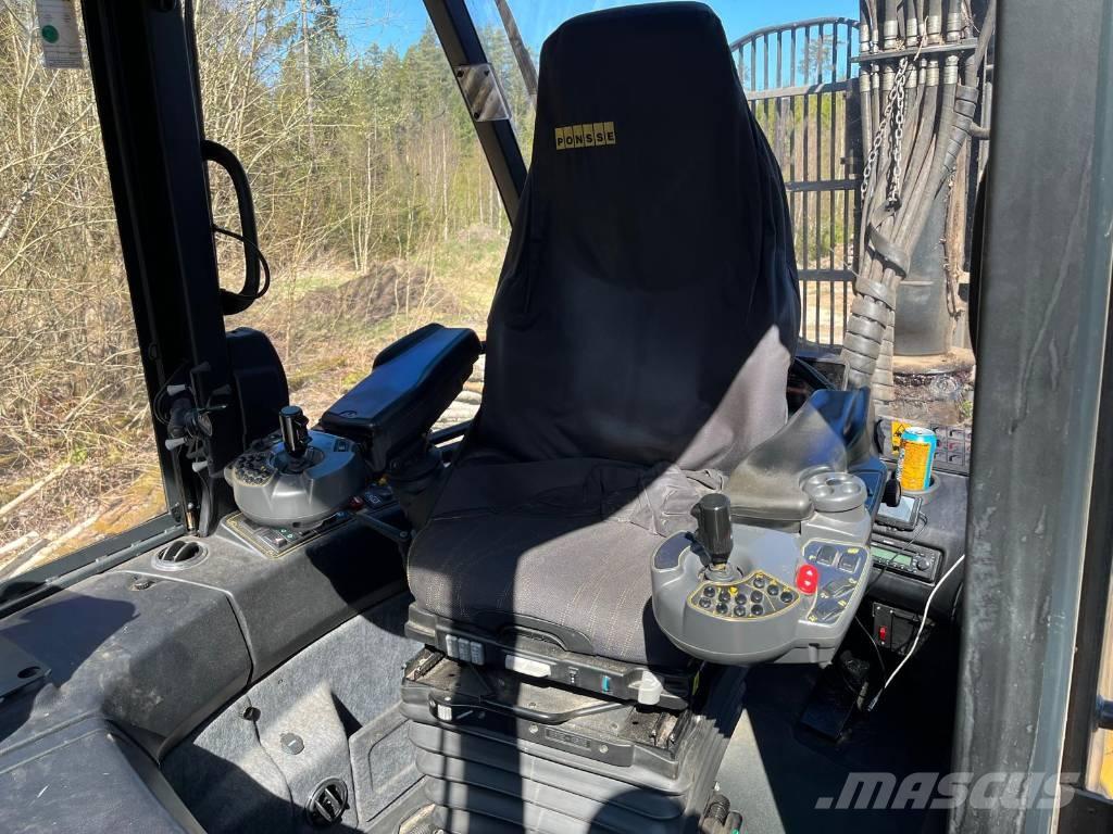 Ponsse Wisent 8W 원목 포워더