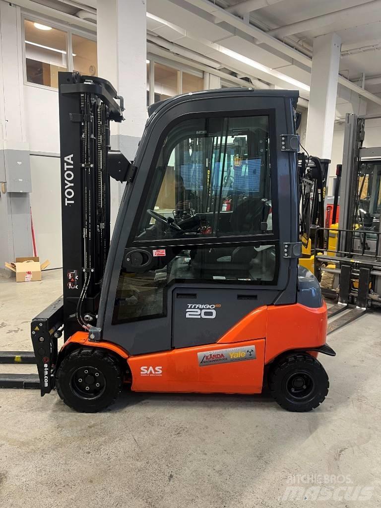 Toyota 8FBMK20T 전동 지게차