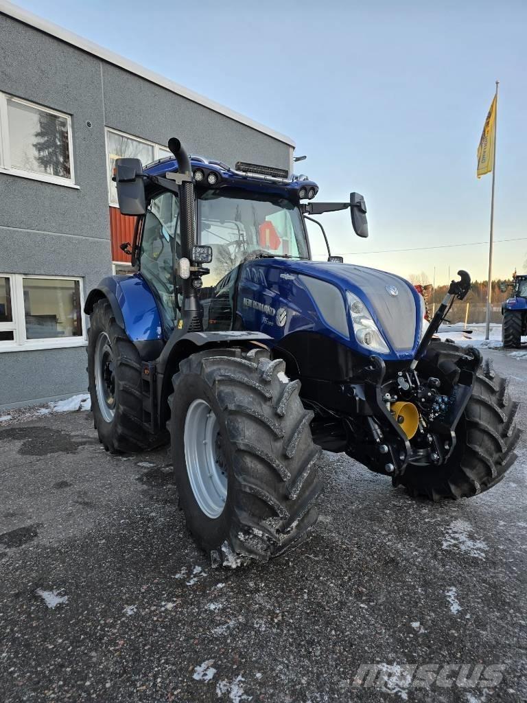 New Holland T 6.180 트랙터