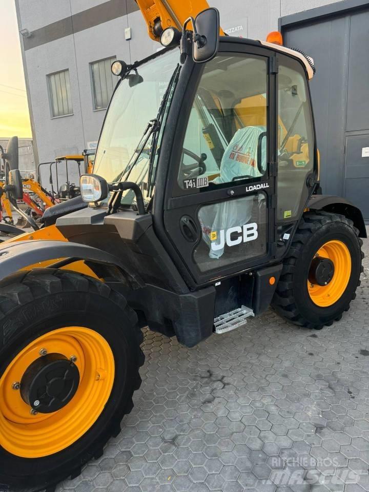 JCB 535-95 텔러 핸들러