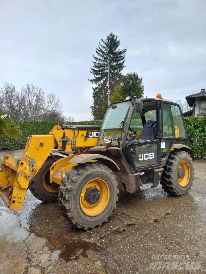 JCB 535-95 텔러 핸들러