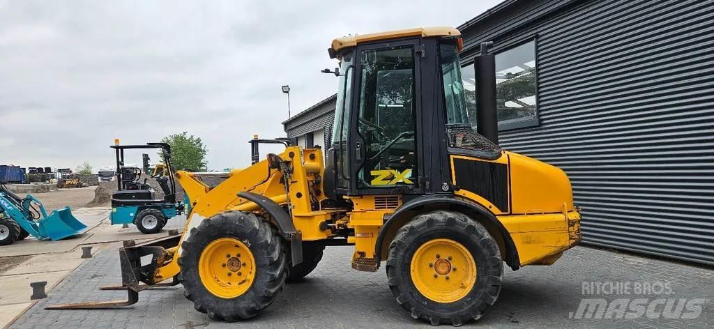 JCB ZX 409  휠로우더
