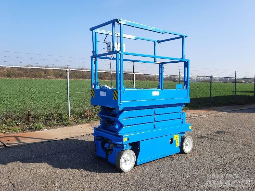 SkyJack SJ 3219 가위형 리프트