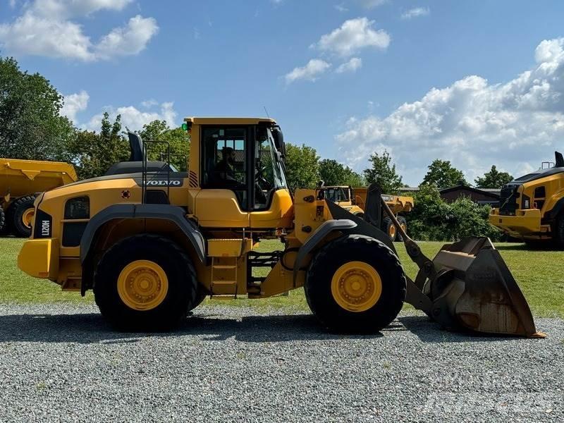 Volvo L 120 H  휠로우더