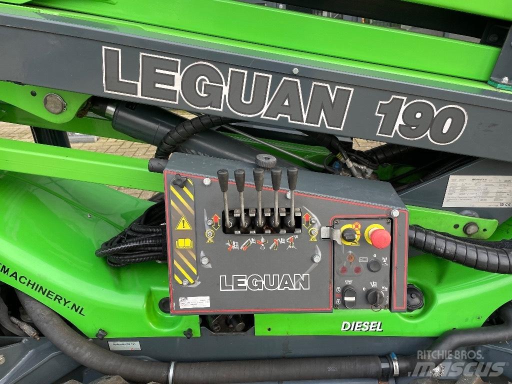 Avant Leguan 190 자주식 고소작업대