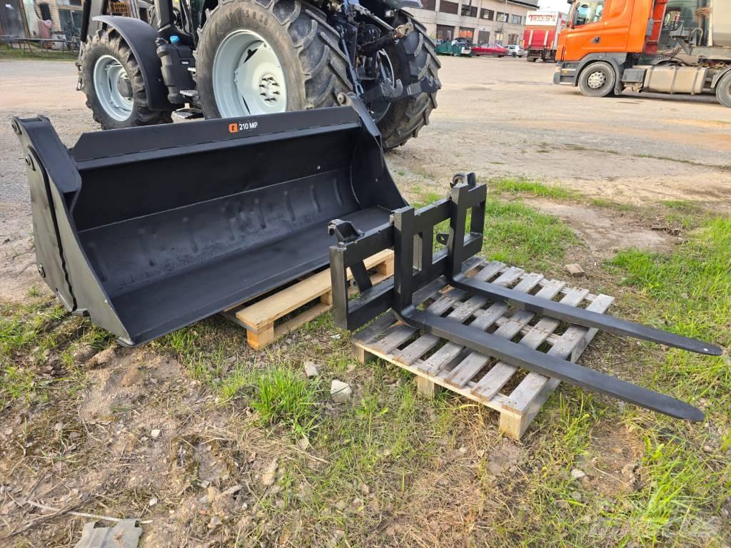 Valtra G125 A 트랙터