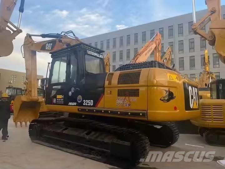 CAT 325 D 대형 굴삭기 29톤 이상