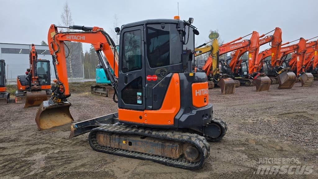 Hitachi ZX55-5A CLR 소형 굴삭기 7톤 미만