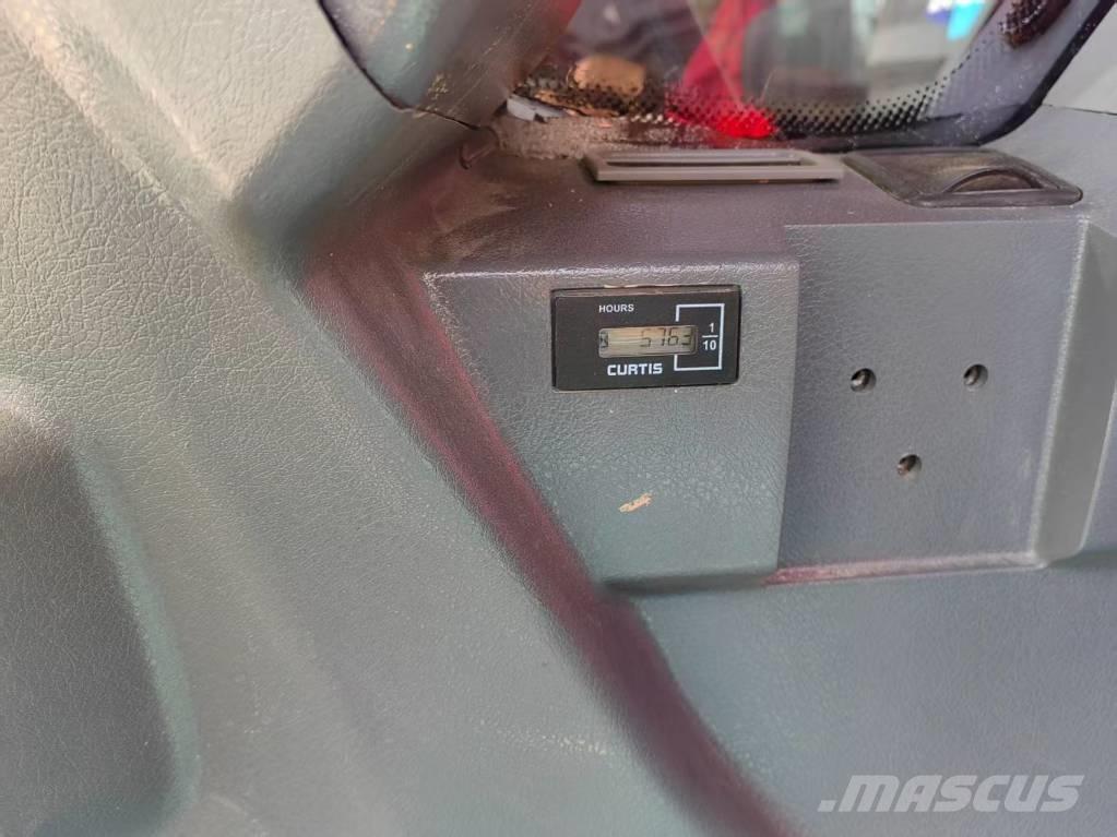 Doosan DX 345LC-9C 대형 굴삭기 29톤 이상