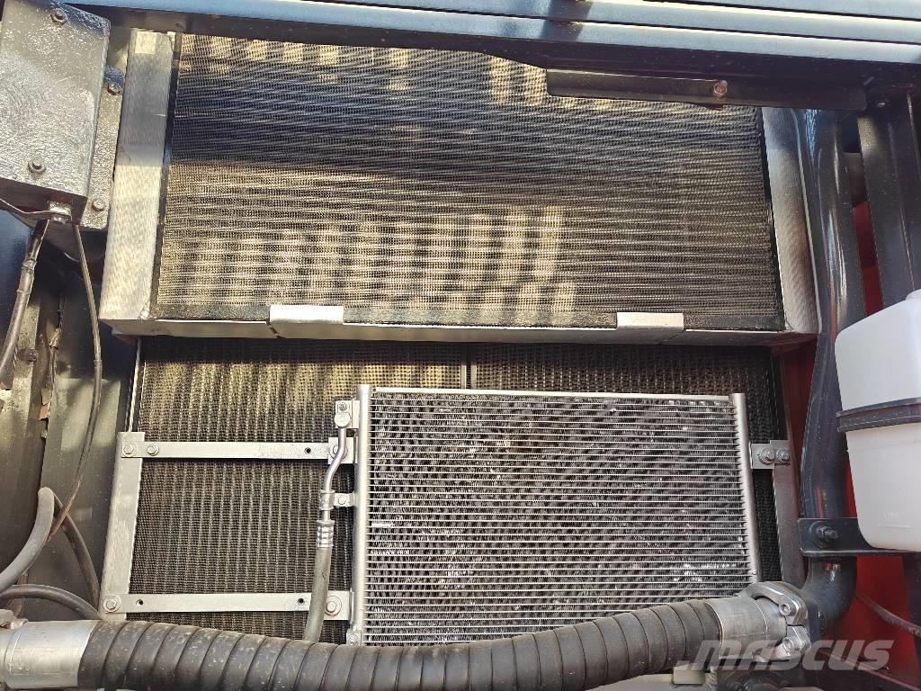 Doosan DX 345LC-9C 대형 굴삭기 29톤 이상