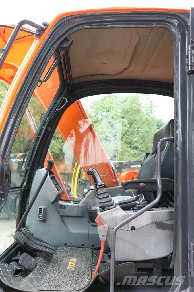 Doosan DX 75-9 C 소형 굴삭기 7톤 미만