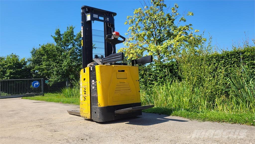 Yale MS15X 2017 보행식 리치 지게차