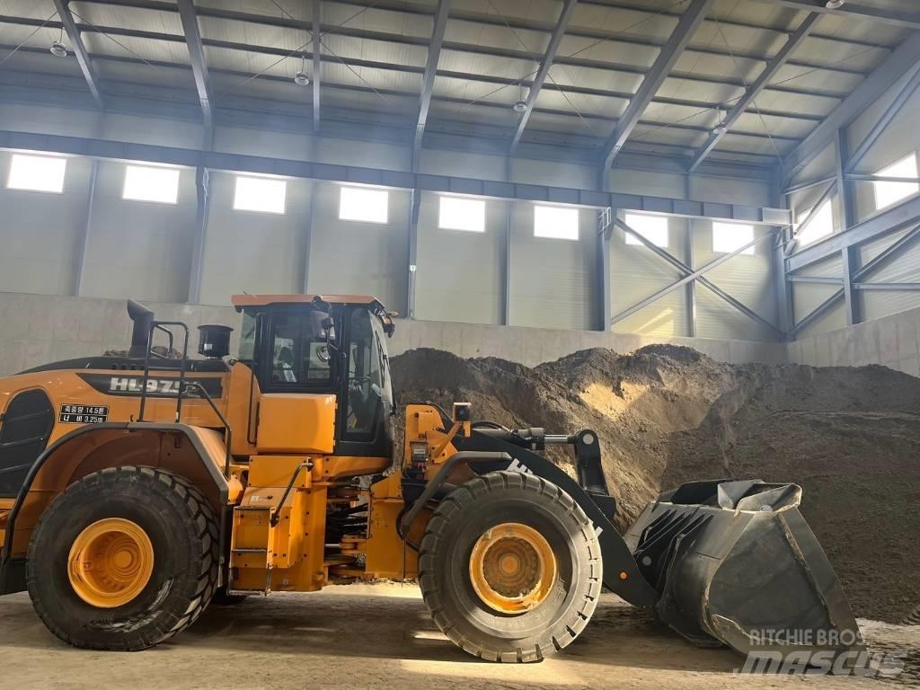 Hyundai HL 750  휠로우더