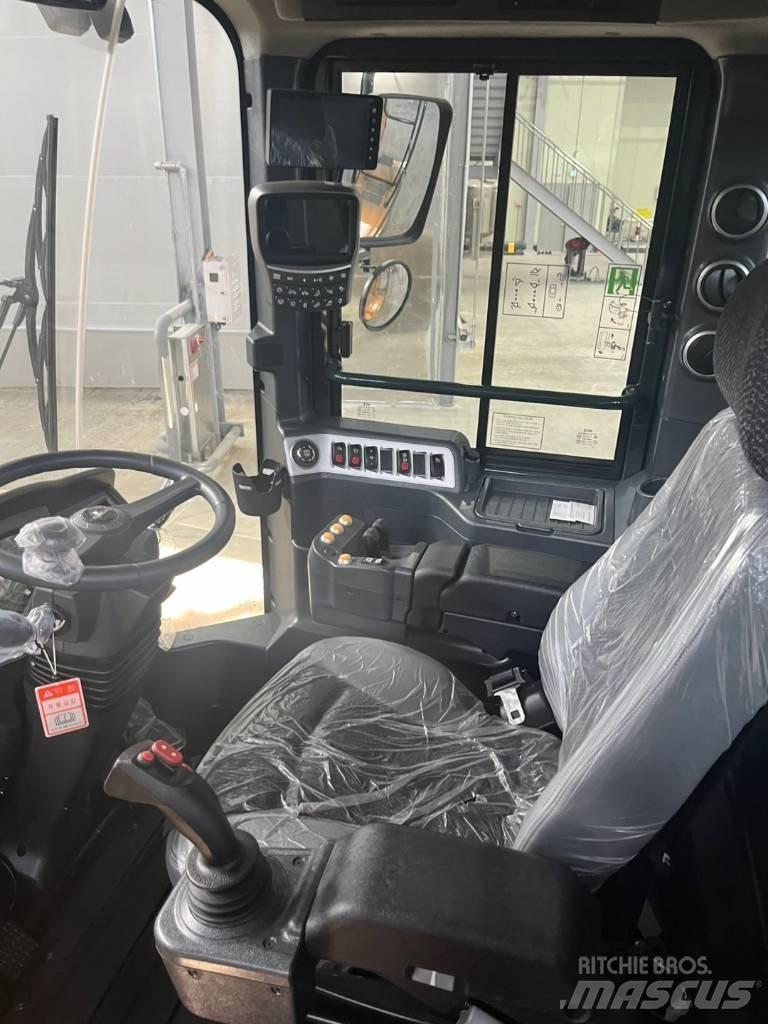 Hyundai HL 750  휠로우더