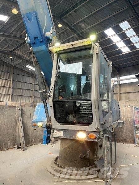 Fuchs AHL 831 D 폐기물/산업 처리기