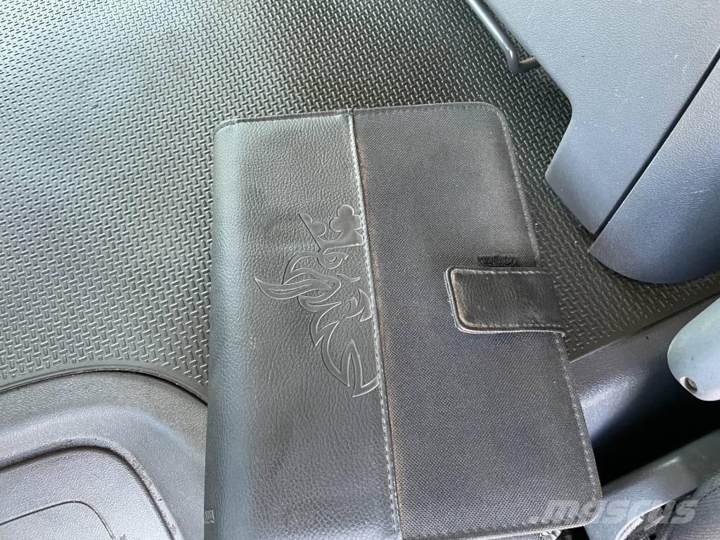 Scania Kobit ST6000H 아스팔트 분무기