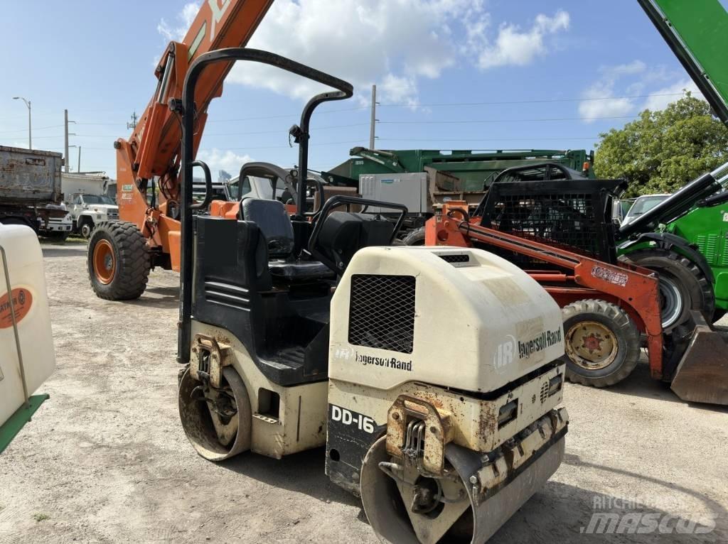 Ingersoll Rand DD 16 토양 다짐기