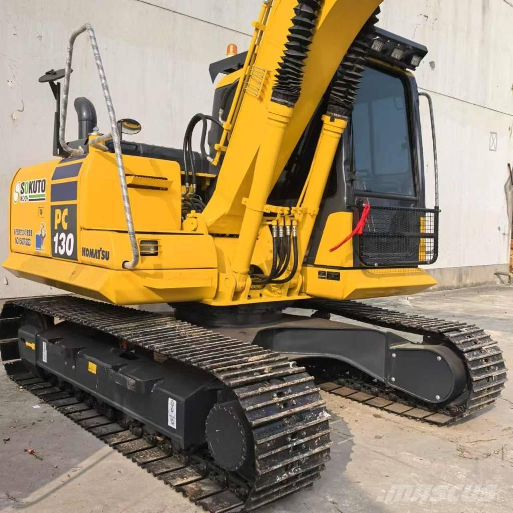 Komatsu PC 130-7 대형 굴삭기 29톤 이상