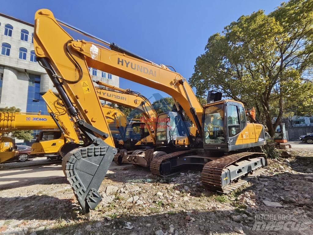 Hyundai 260 LC 대형 굴삭기 29톤 이상
