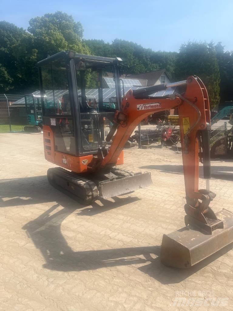 Hitachi ZX 19 소형 굴삭기 7톤 미만