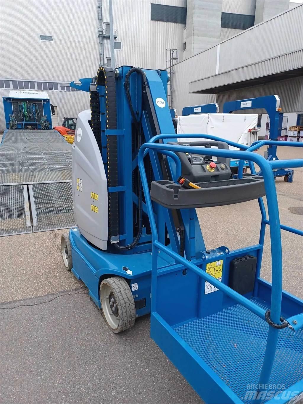 JLG Toucan 10E-L 관절형 전동이동 리프트