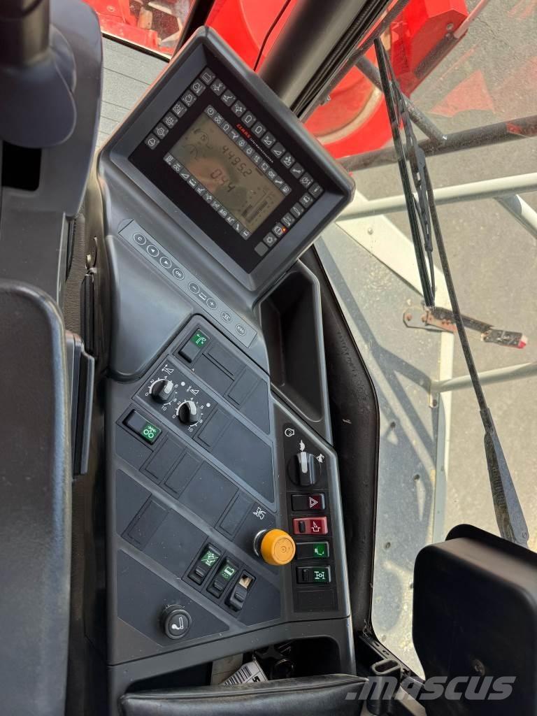 CLAAS JAGUAR 830 목초 수확기