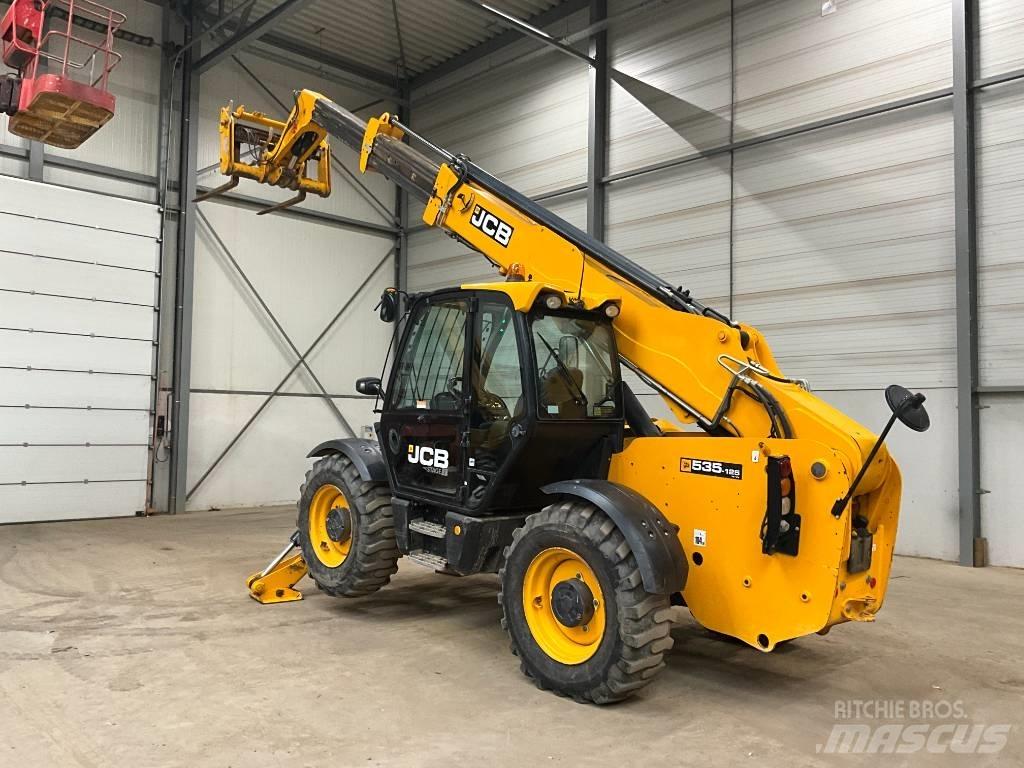 JCB 535-125 텔러 핸들러