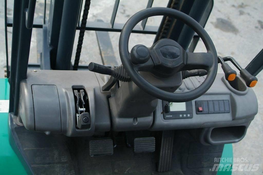 Maximal FD25-A2WV3 디젤 지게차