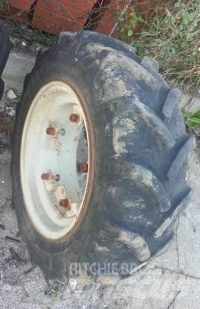  Pneu 280/70R18 타이어, 휠 및 림
