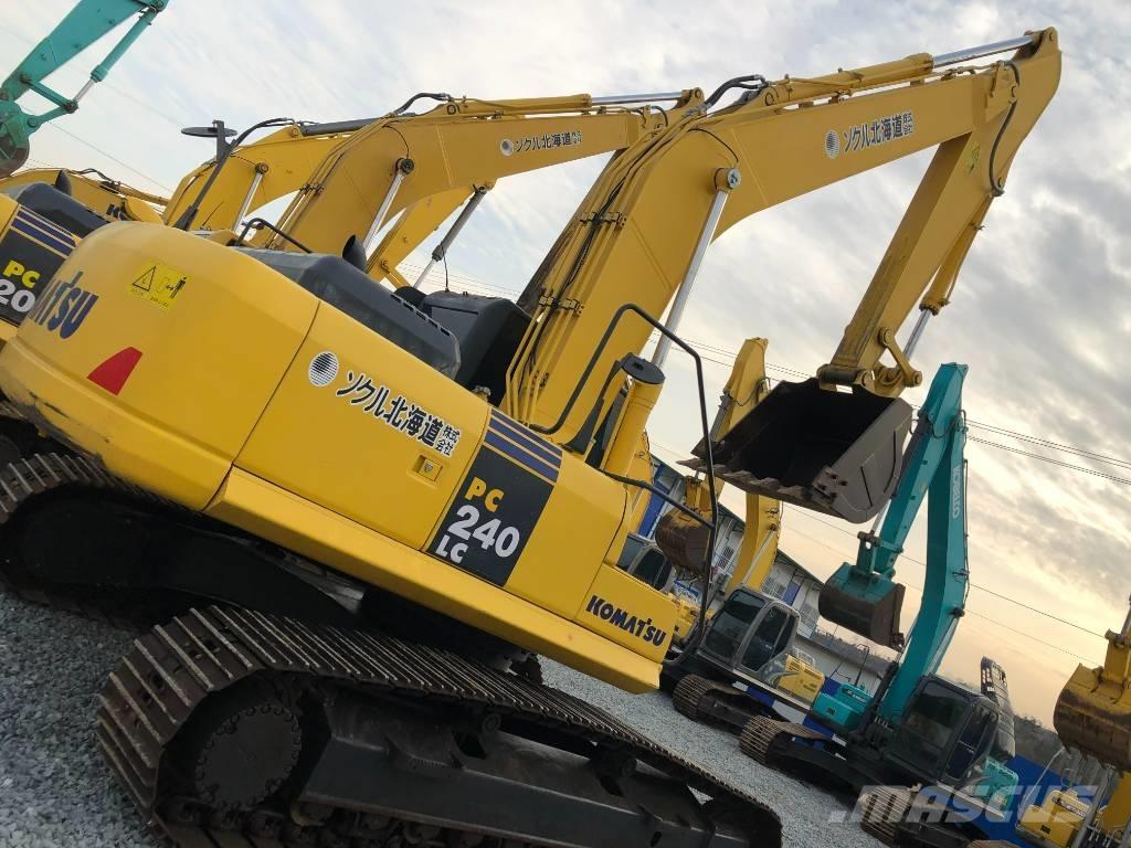 Komatsu 240-8 대형 굴삭기 29톤 이상