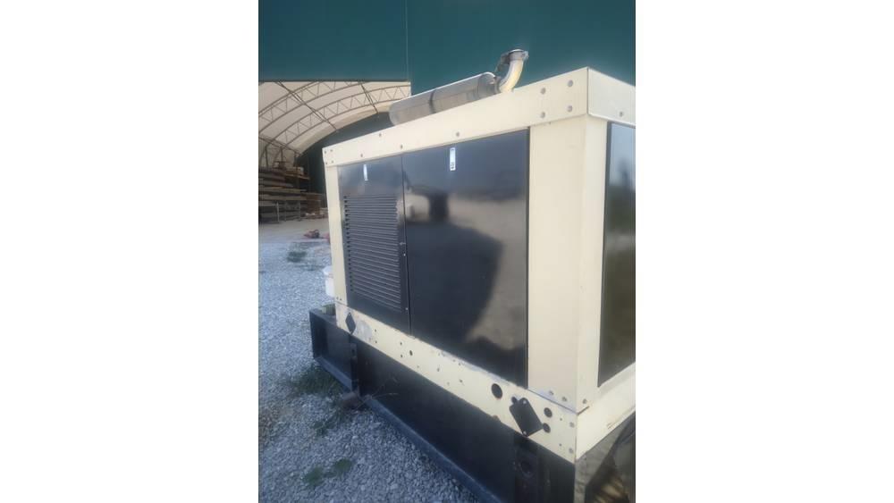 John Deere 3029T 디젤 발전기