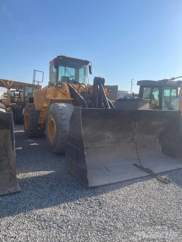 Volvo L 180 E  휠로우더