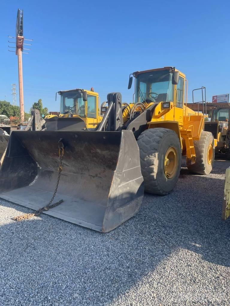 Volvo L 180 E  휠로우더