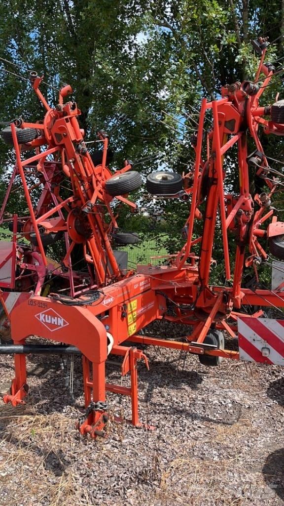 Kuhn GF 8501 T 갈퀴 및 테더