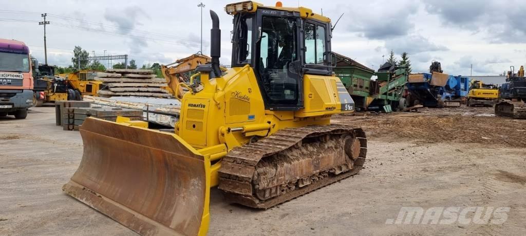 Komatsu D 51 EX-22 크롤러 도저