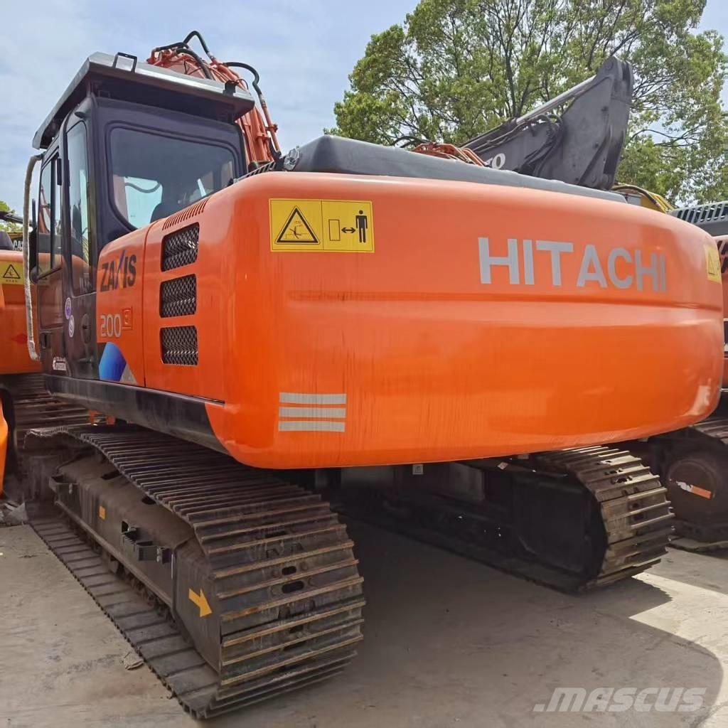 Hitachi ZX 70 중형굴삭기 7톤-28톤