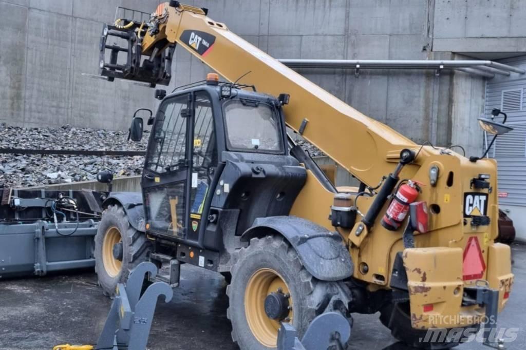 CAT TH 414 텔러 핸들러