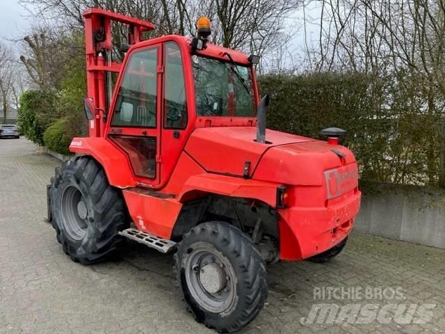 Manitou M 26.4 험지용 트럭
