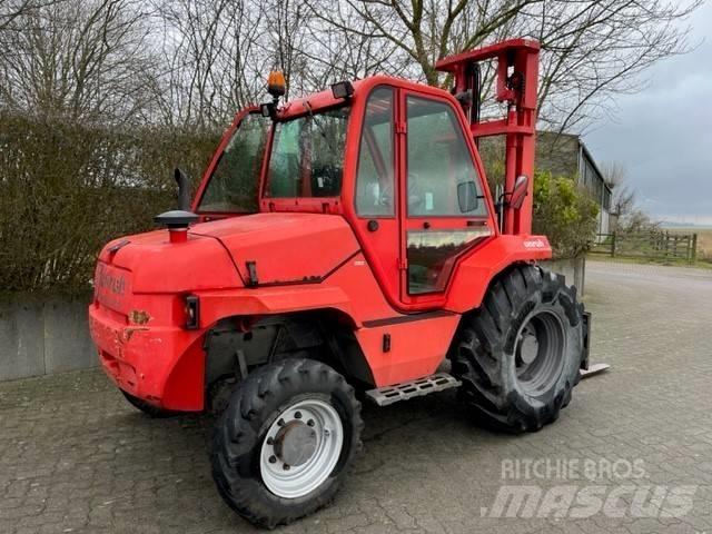 Manitou M 26.4 험지용 트럭