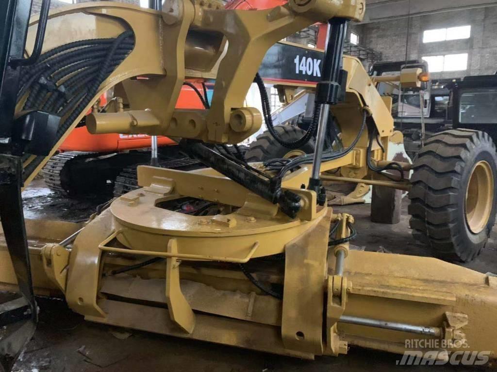 CAT 140 K 그레이더