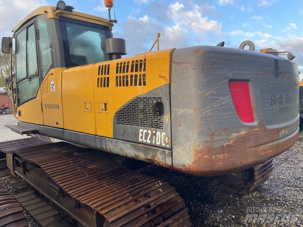 Volvo EC210C 대형 굴삭기 29톤 이상